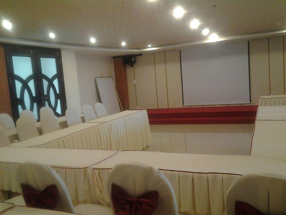 Kay Hotel Da Nang - Near Dragon Bridge מראה חיצוני תמונה