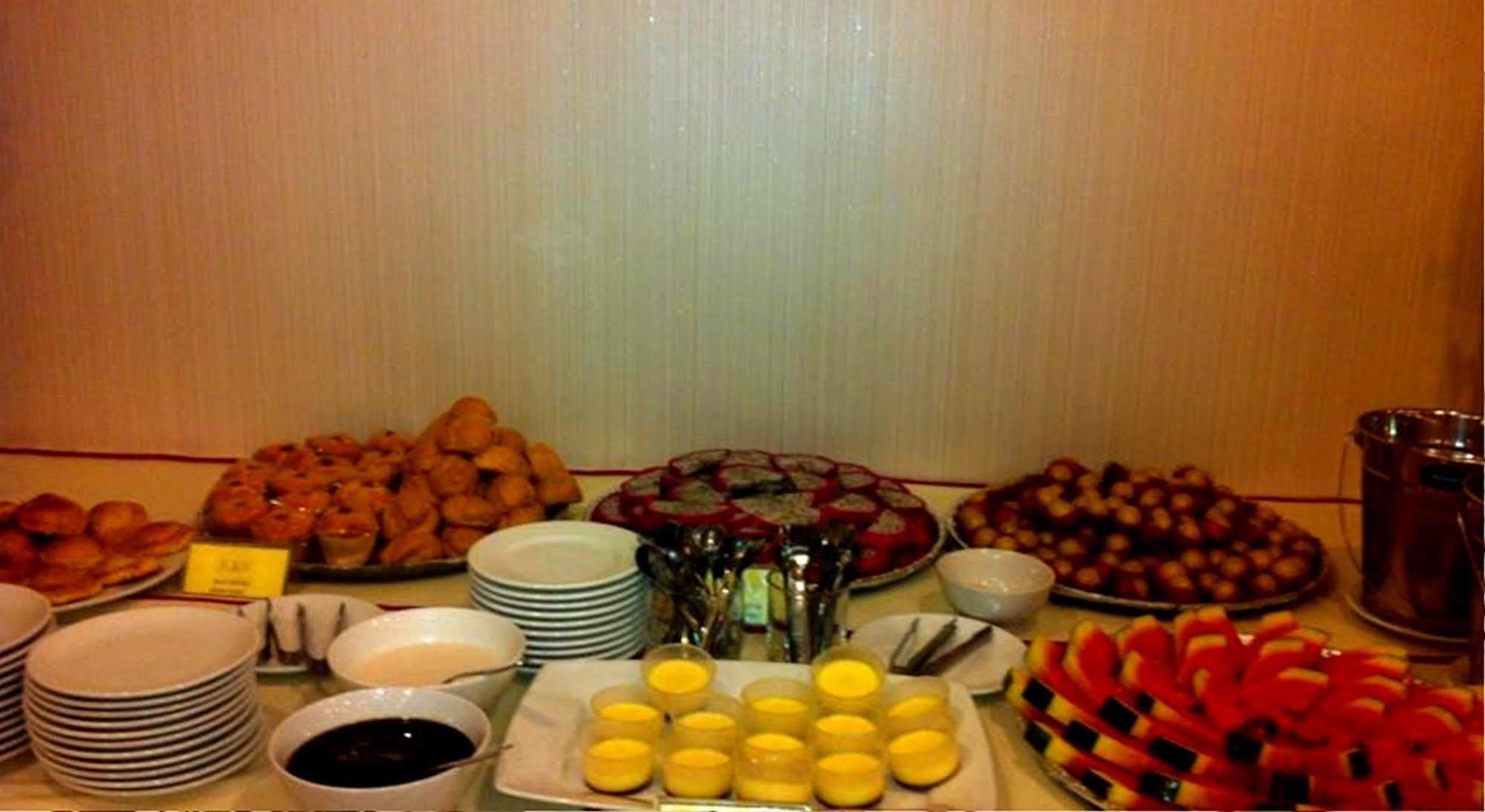 Kay Hotel Da Nang - Near Dragon Bridge מראה חיצוני תמונה